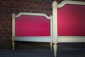 Bett Polsterbett Barock Massivholz Natur Vintage Möbel Holz  Antik Furniture Mülheim an der Ruhr Brocante Alt Möbel Ruhrgebiet Shabby Chic Echtholz Antik 50er Chippendale Louis Philippe