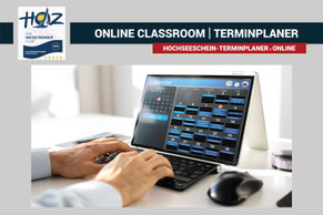 Laptop mit Webinar-Ankündigung – Teilnahme an digitalen Live-Seminaren zum Hochseeschein.