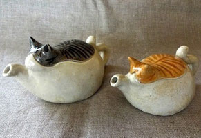 急須　猫の雑貨