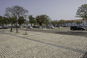 Bild: Parkplatz in Faro an der Algarve