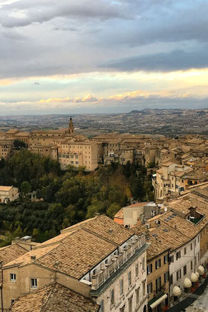 Recanati-Città della poesia e della musica