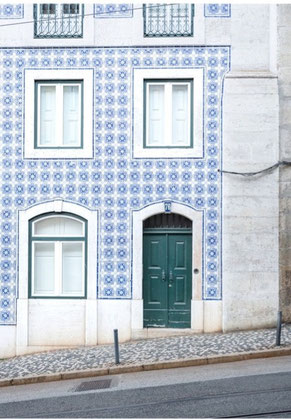 Lisbon Jewish Quarter. One Door... One Story. LisbonJewishTours by Patricia