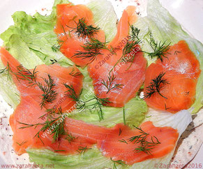 Fotos, Fotografie - Foodblog, Essen & Trinken, Getränke & Speisen, Kochen, Rezepte, Kochrezepte, Gerichte, Zarahzeta, Partysnacks, Snacks, Imbiss, Schnittchen, Fingerfood, Häppchen, Lachs, Lachsrolle, kleiner Hunger, Kreativität ©Zarahzeta2016
