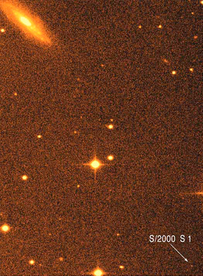 Entdeckungsbild von Ymir (hier noch mit provisorischer Bezeichnung) am 7. August 2000 am La-Silla-Observatorium in Chile.