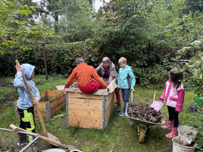 Wir legen ein Hochbeet an: Foto:@ Danila Krings