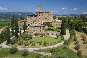 Blick auf das Castello Banfi von oben.