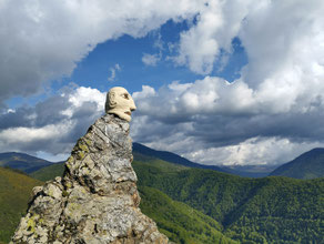 Gardien.nes II, dim. h 31 cm x 23 cm x 31 cm, 2025