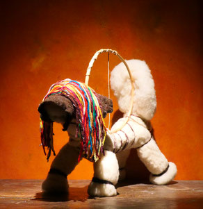 Idols XXV, 2024. Dimensions h 34 cm x 20 cm x 47 cm