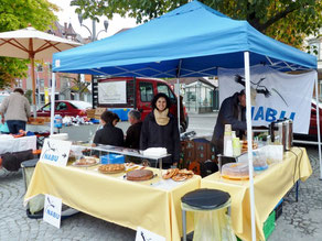 Infostand des NABU beim Familienflohmarkt 