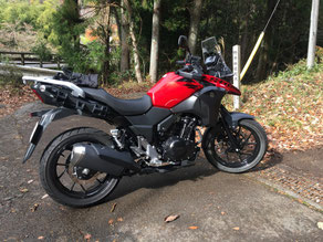 野原林道入口。Vストかっこいい