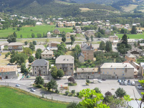 CD900 & PLACE D'ARNAUDVILLE