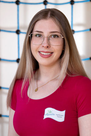 Portrait von Melanie KÃ¶llner, Ergotherapeutin im Berufseinstieg
