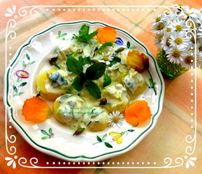 Essbare Blüten mit Pellkartoffeln, Ilona M. Schütt