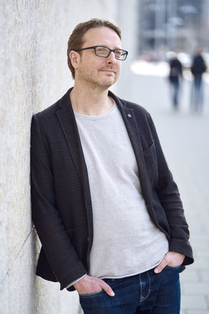 (c) Ronny Schönebaum