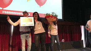 Sandra wint €1250,- voor Dieren4u