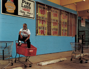 Taryn Simon: Ronald Jones. Scene of arrest, South Side, Chicago, Illinois. Served 8 years of a death sentence. Fotografie aus der Serie "The Innocents", 2003 