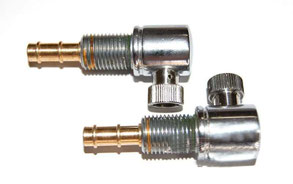 13-5208064 Waschdüse Frontscheibe URAL 375, 4320. Washer jet 375, 4320. Жиклер в сборе Урал 375, 4320.  