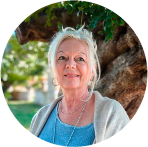 Die eigene Kraft Porträtfoto Helene Basler Springford - Coaching und Trivolution