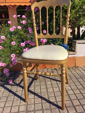 SILLA COSSBACK MADERA - SILLA NAPOLEÓN DORADA Y DECAPADA BLANCA