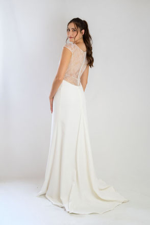 Robe de mariée moderne et romantique