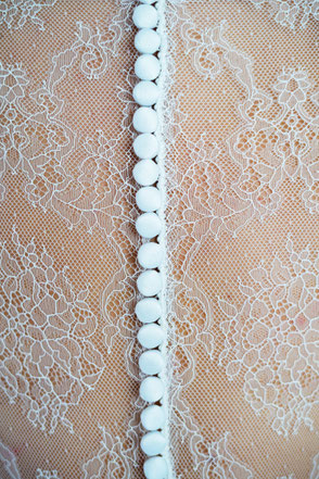 Robe de mariée moderne et féminine