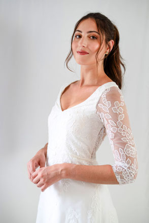 Robe de mariée féminine