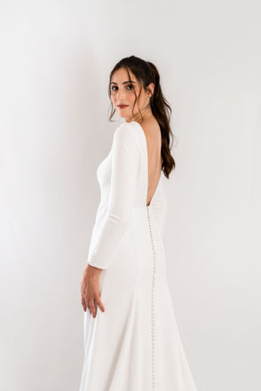 Dos robe de mariée hivernale