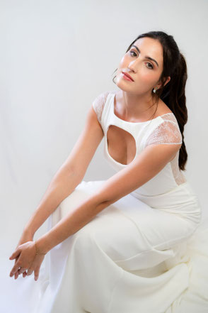 Robe de mariée élégante, féminine et moderne