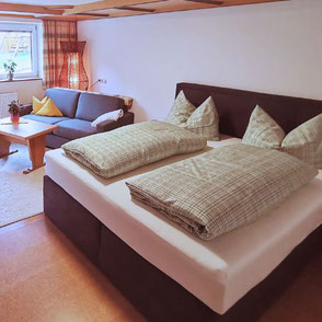 Schlafzimmer Ferienwohnung Glockenstuhl Hintertux
