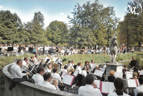 Lens orchestre à vents harmonie municipale concert Paris jardins des Tuileries musée du Louvre