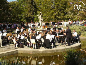 Lens orchestre à vents harmonie municipale concert Paris jardins des Tuileries musée du Louvre