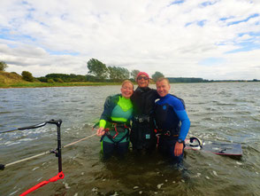 Kiten lernen im Kitekurs in der VDWS Ostsee Kiteschule Oceanblue Watersports- deine VDWS Surfschule an der Ostsee- Beste VDWS Wassersportschule an der Ostsee