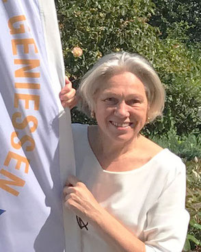 Petra Avenarius, Riva.