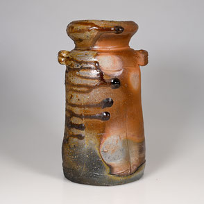 ISEZAKI MITSURU (1934-2011) - Flower Vase