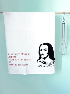 Geschirrtuch weiß mit Aufdruck Lily Munster
