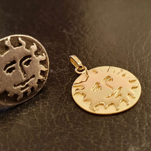 Médaille or jaune 750 symbolisant l'astre Solaire