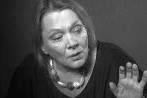 Virtuelle Ernst-Ludwig-Buchmesse: Autorin Uli Aechtner u.a. von Die Bach runter,Foto von Carina Augusto