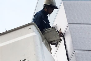 オフィス防犯・防犯カメラ取付ページの移転工事画像です。