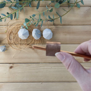 Concrete Diamond Ornament Copper Wreath Diy - step 2 by PASiNGA
