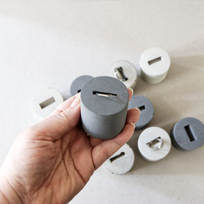 Concrete Cylinder Ring-stand With Recess By PASiNGA Design