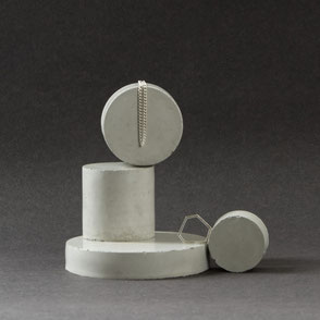 Concrete Cylinder Jewellery Display Stand Set By PASiNGA