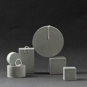 Geometric Concrete Prism Retail Display Set BY PASiNGA
