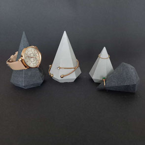 Concrete Diamond Bracelet Ring Stand By PASiNGA