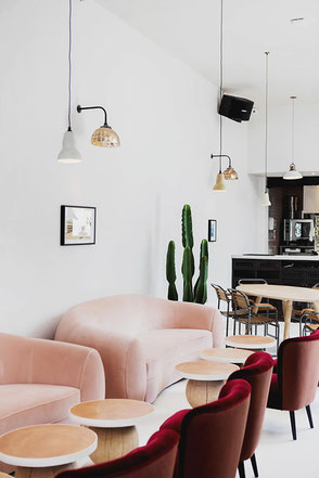 Spaces That Make The Best Of Blush Tones - PASiNGA 