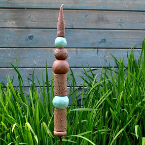 Gartenstelen aus Keramik