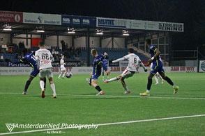 De uithaal naar het succes.....Anwar Bensabouh..... de 2-2