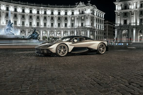 Aston Martin V12 Speedster