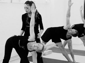 Yoga , Ashtanga Yoga , Ashtanga Vinyasa Yoga , Yogakurse , Yogalehrerausbildung , Einzeltraining , Personal Training , BDY , BDY Yogalehrerusbildung , Osnabrück , Yoga Osnabrück , Yoga Workshop , Yogaworkshop