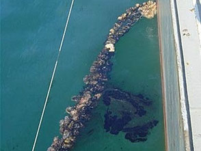 2.オイルスネアーで油を捕獲完了