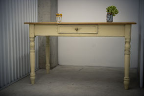 Tisch Küchentisch Vintage Antik Furniture Mülheim an der Ruhr Brocante Echtholz Grau Holz Alt Esstisch Möbel Ruhrgebiet Shabby Chic Landhaus Stil 
